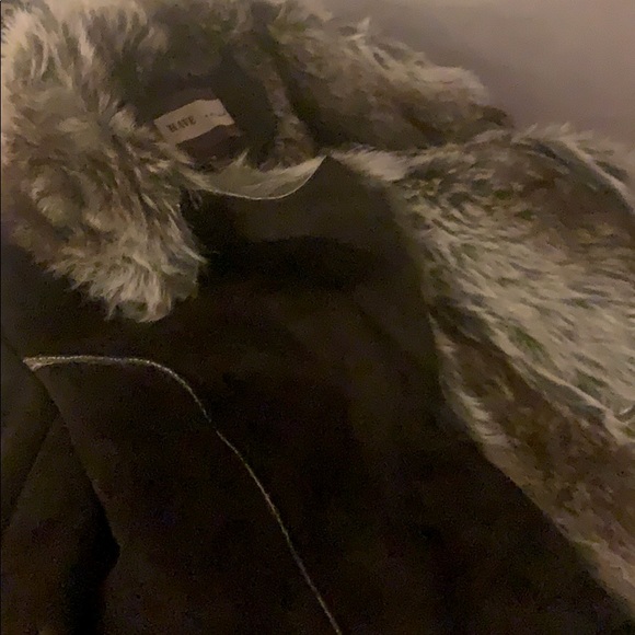 Brand New Coat - Picture 4 of 5